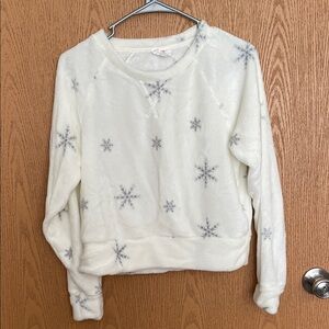 Cozy Pink Rose White Fleece Sweater and Shorts